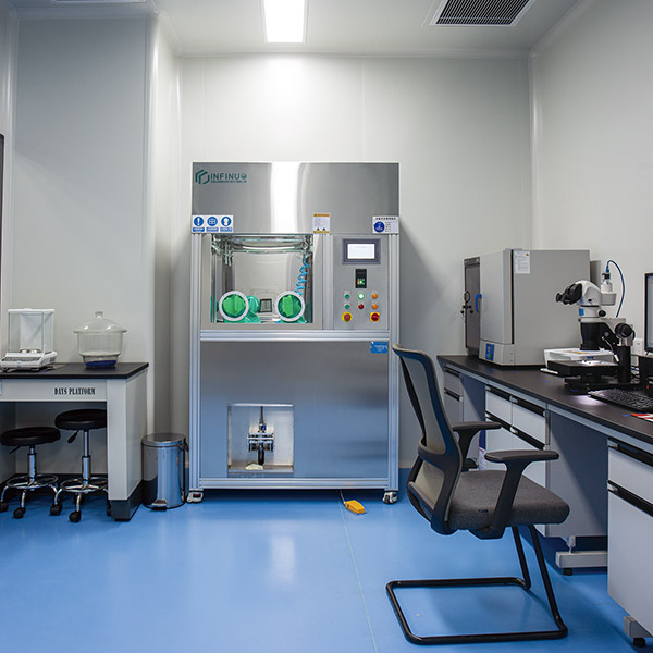 Tomhas agus Tástáil