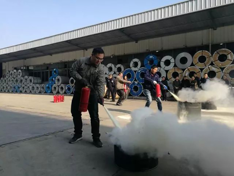 Bí ar do shlándáil in aghaidh “dó” – le linn druileanna dóiteáin