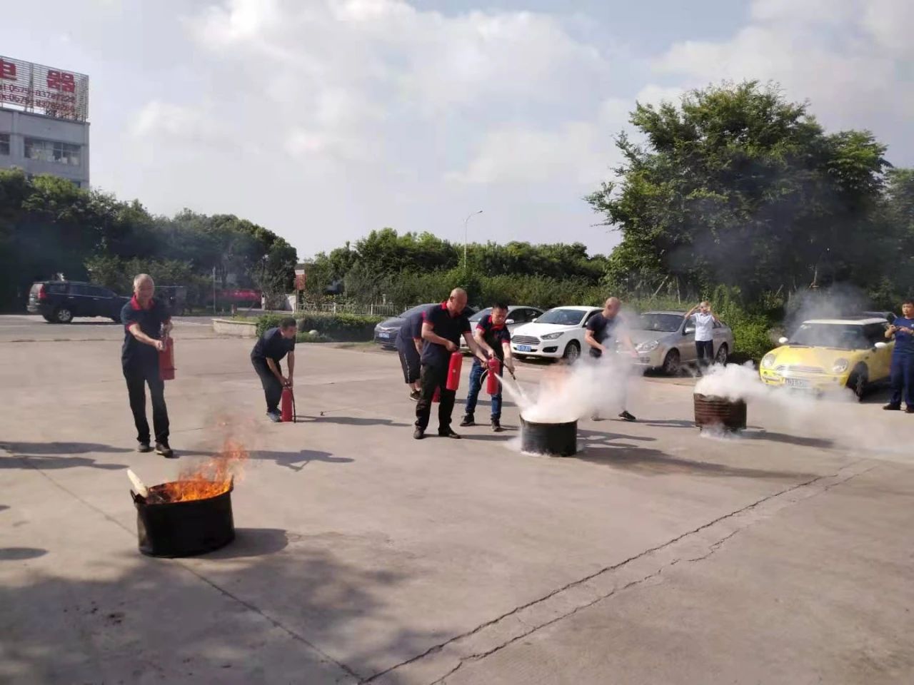 Druileáil dóiteáin de shraith gníomhaíochtaí 