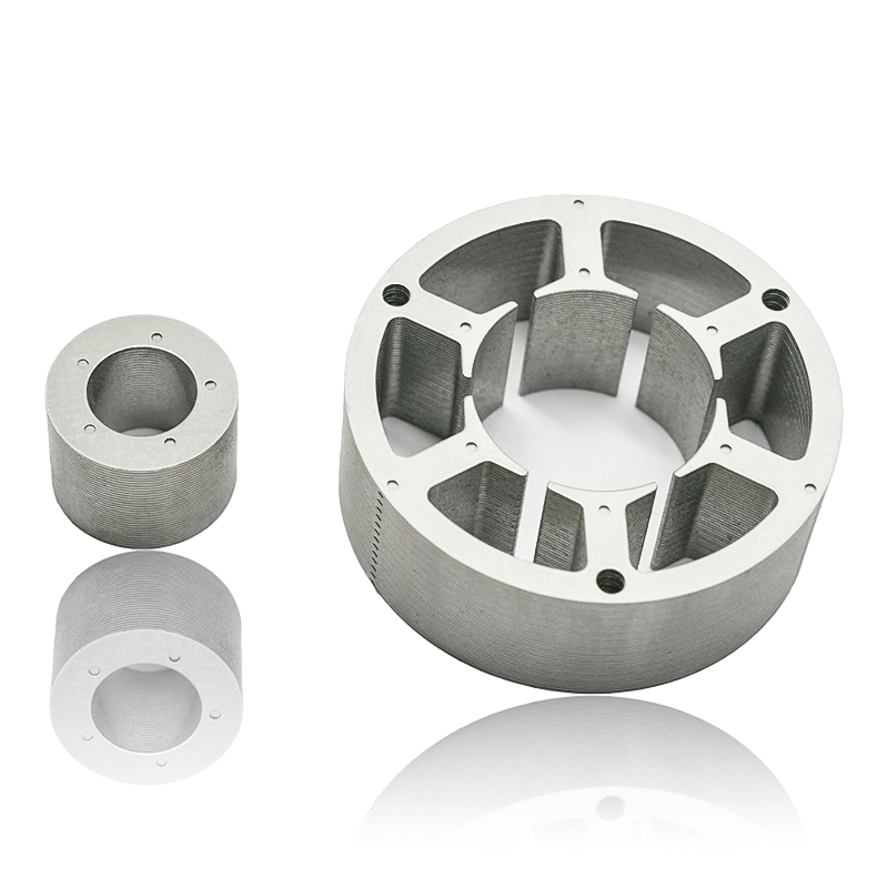 Conas a idirghníomhaíonn an Pump Uisce Motor Stator agus Rotor Core le córais fuaraithe, cosúil le cásanna leachtacha nó aer-fhuaraithe, chun an chothromaíocht teochta is fearr a choinneáil le linn dianoibríochta?